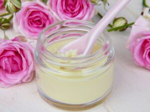 Quels sont les bienfaits de la crème acide hyaluronique ?
